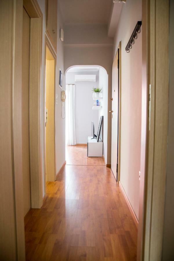 Apartmán Gazi Discrit Next To Subway Atény Exteriér fotografie